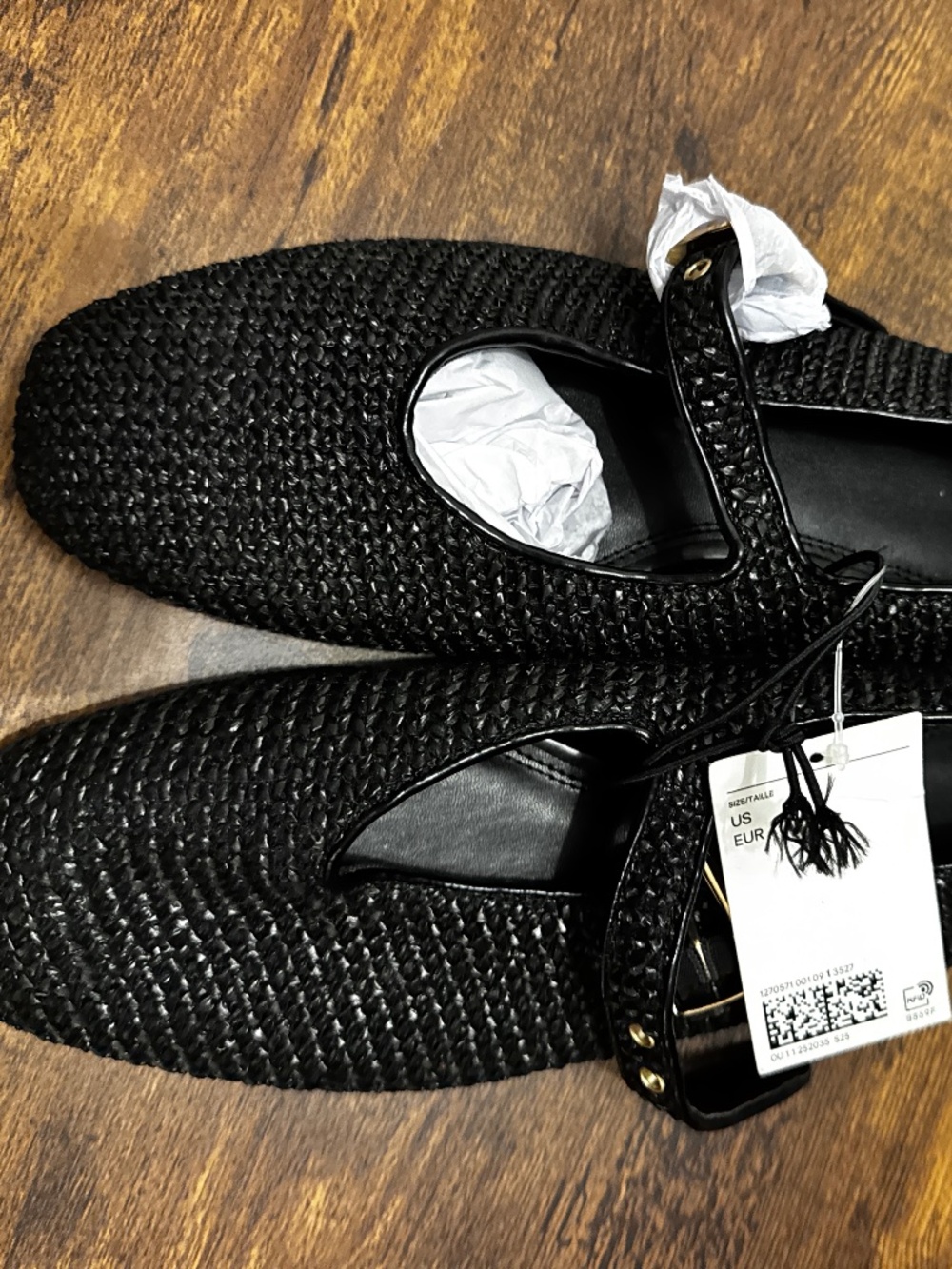 Black woven Mary Jane’s H&M size 40